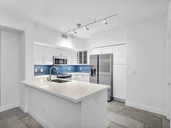 233 S Federal Highway, Unit 323, Boca Raton, FL 33432