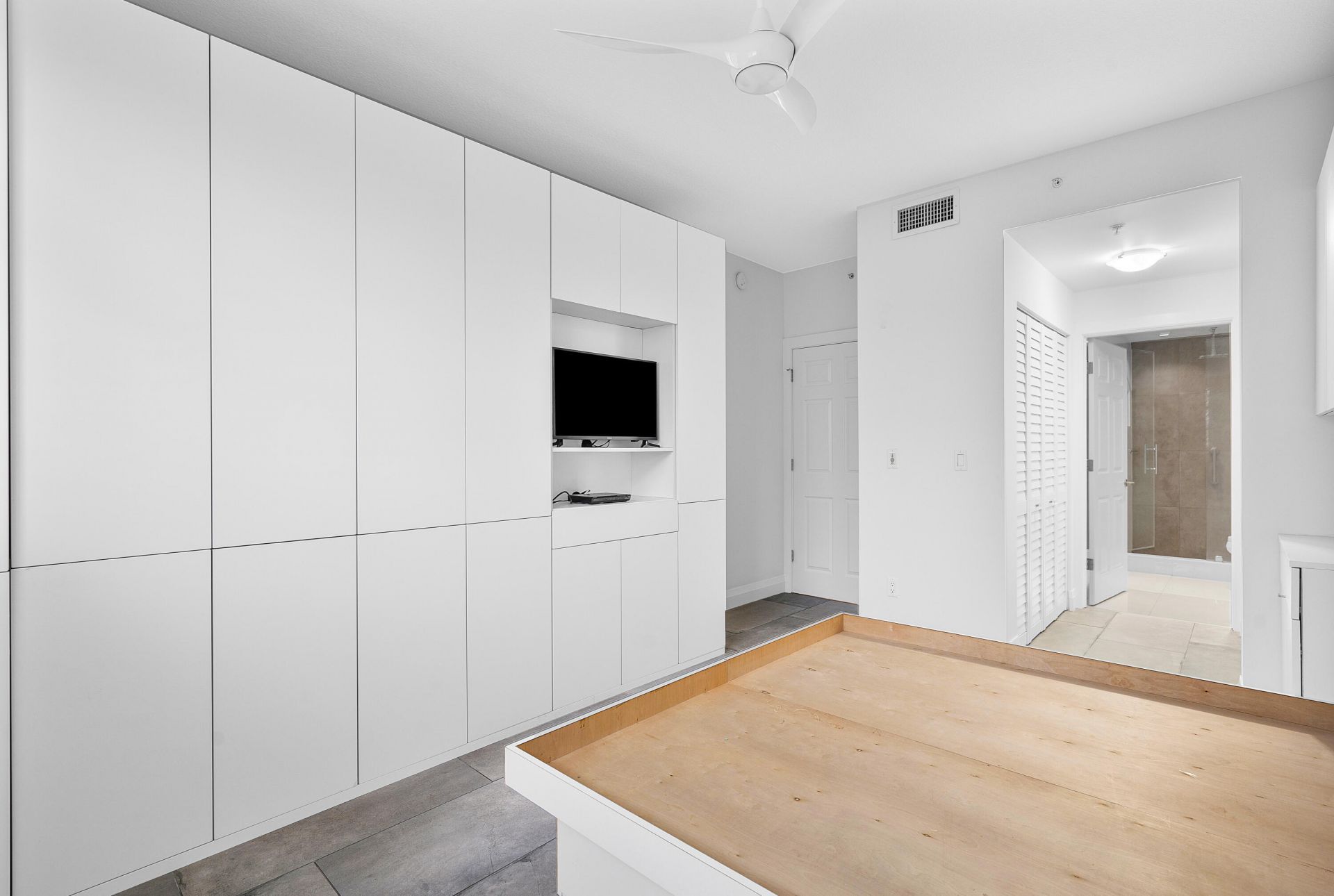 233 S Federal Highway, Unit 323, Boca Raton, FL 33432 Photo