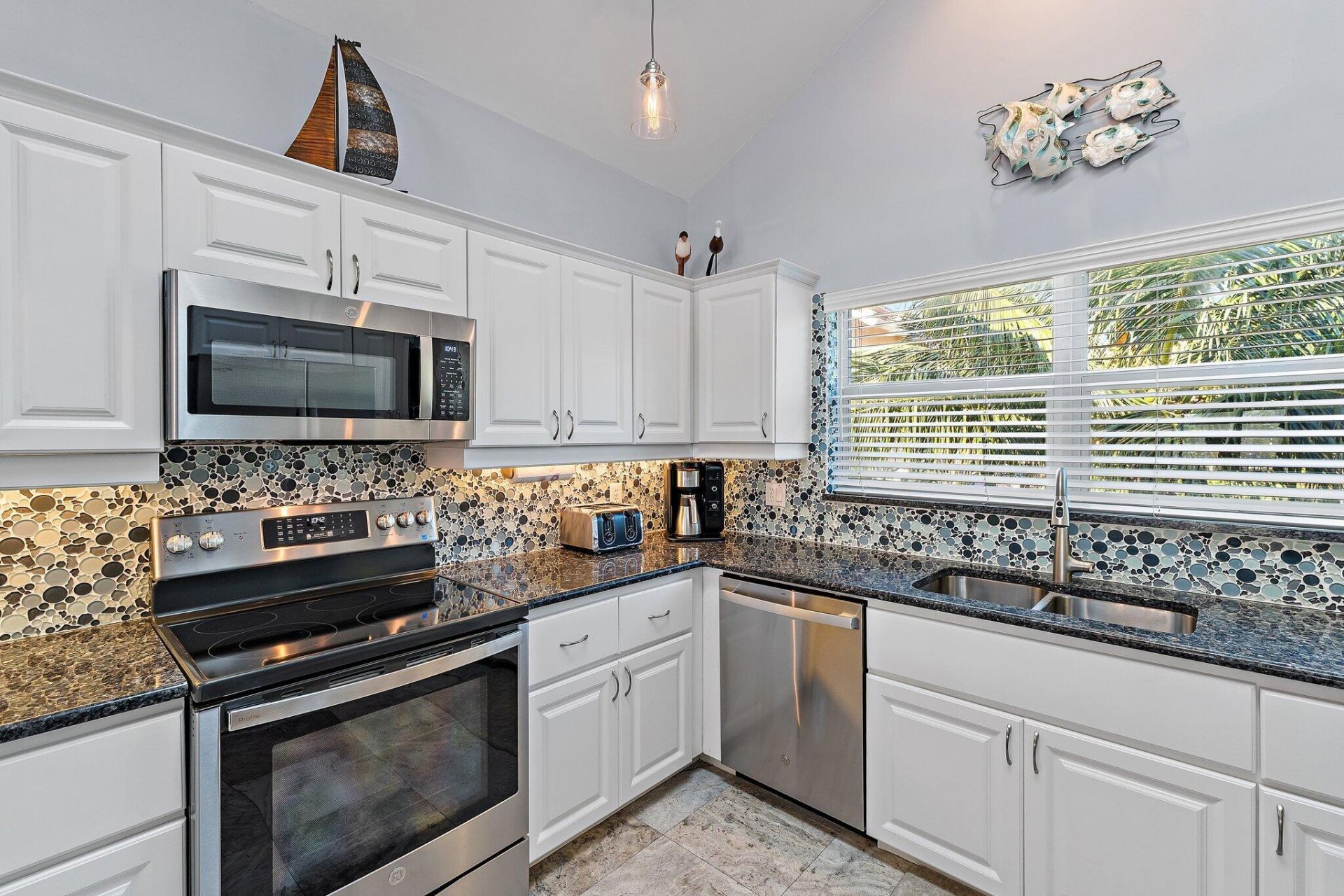 4161 U.s. Hwy 1, Jupiter, FL 33477 Photo