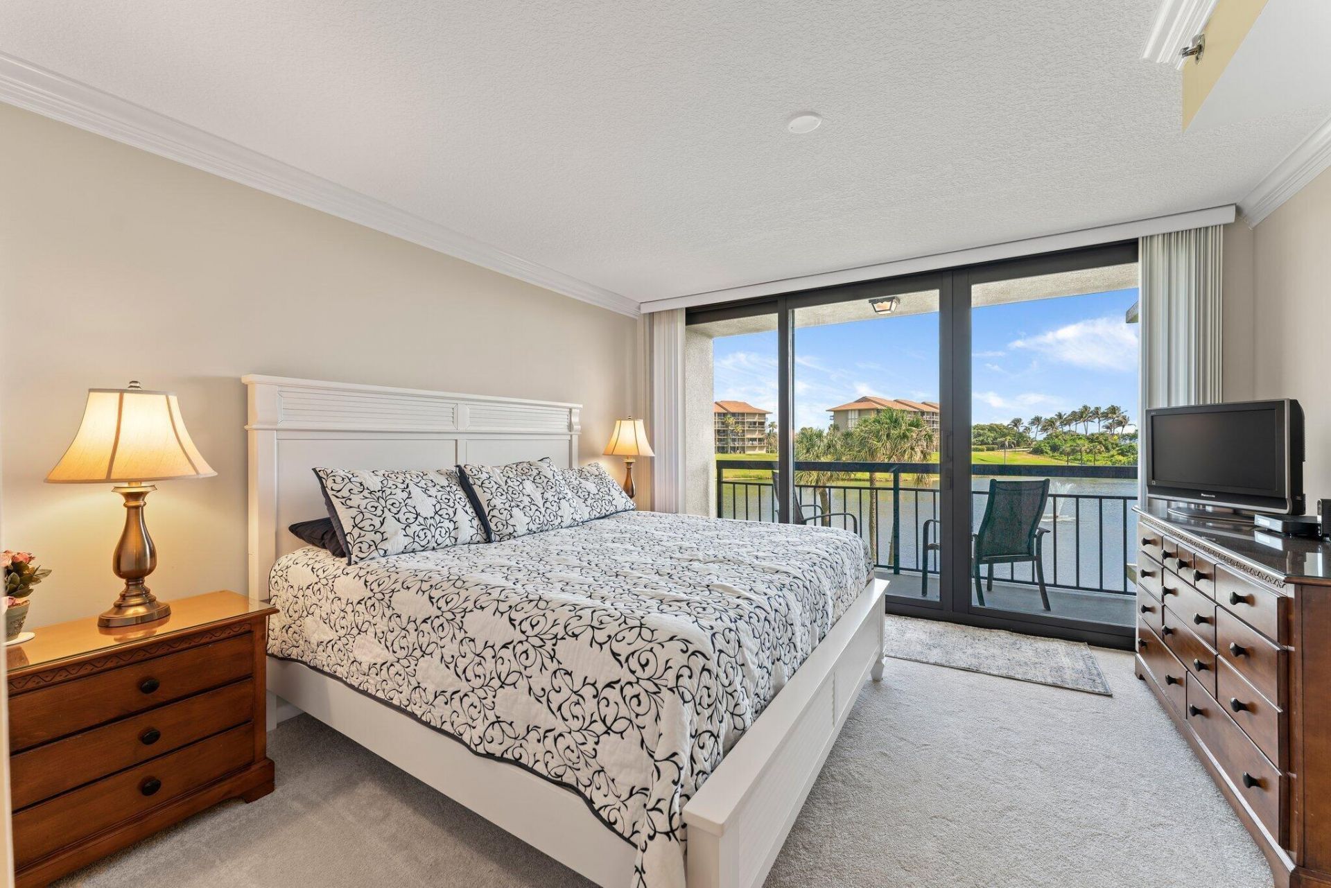 601 S Seas Drive, Unit 203, Jupiter, FL 33477 Photo