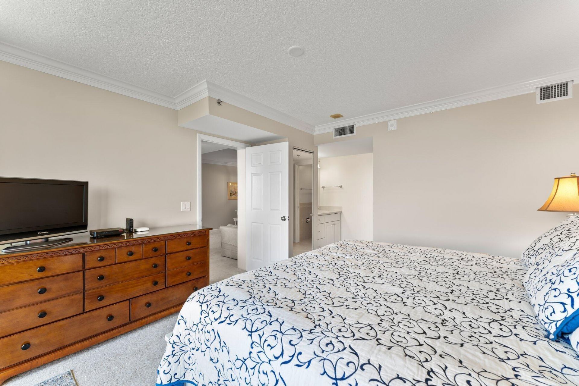 601 S Seas Drive, Unit 203, Jupiter, FL 33477 Photo