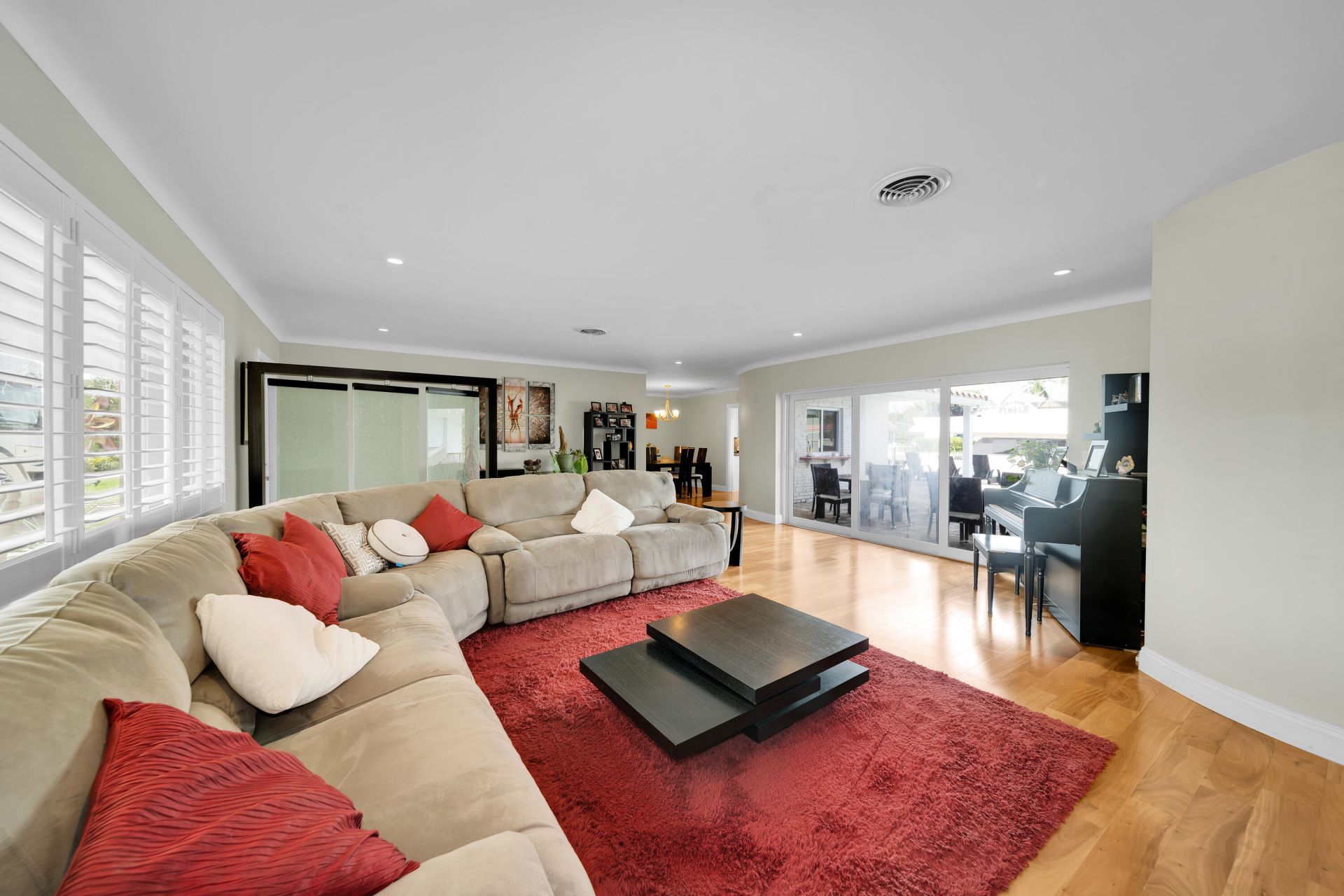 2401 SE 8th Court, Pompano Beach, FL 33062 Photo