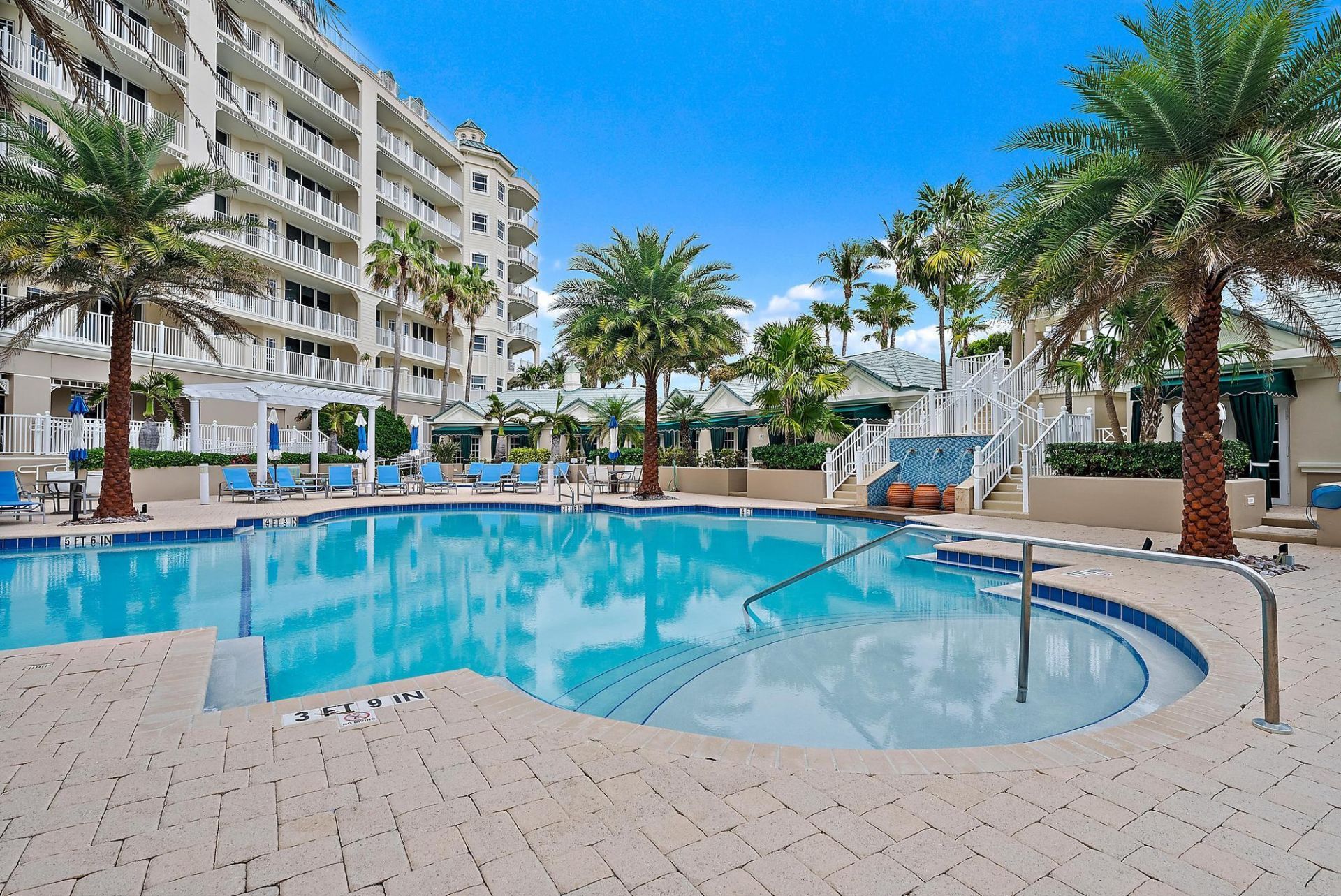 221 Ocean Grande Boulevard, Unit 405, Jupiter, FL 33477 Photo