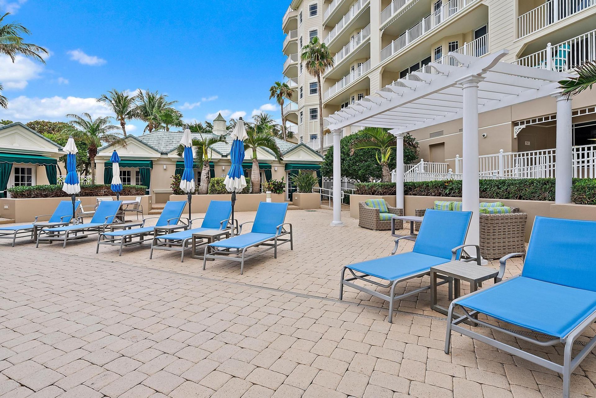 221 Ocean Grande Boulevard, Unit 405, Jupiter, FL 33477 Photo