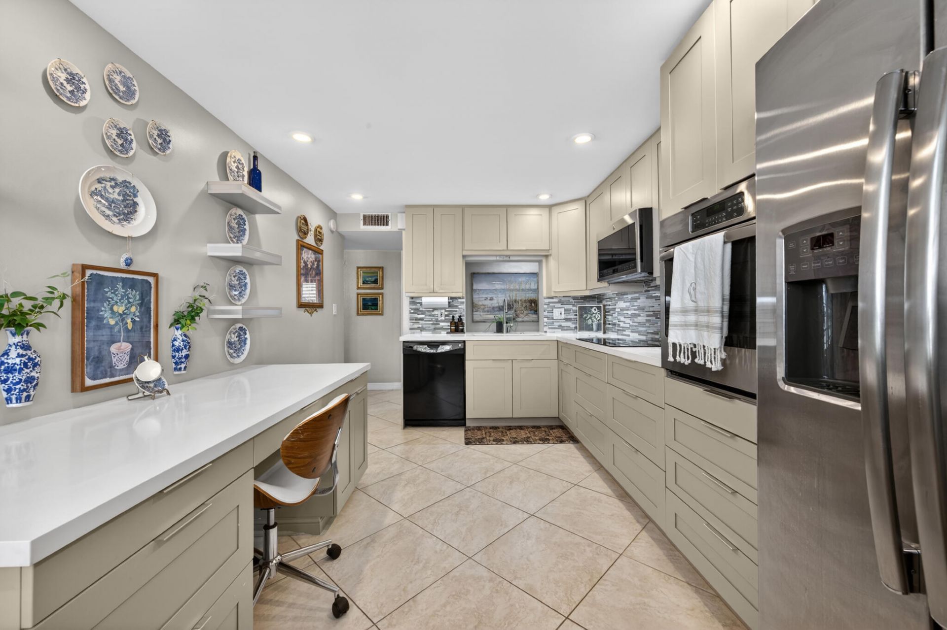 8770 Holly Court, Unit 101, Tamarac, FL 33321 Photo