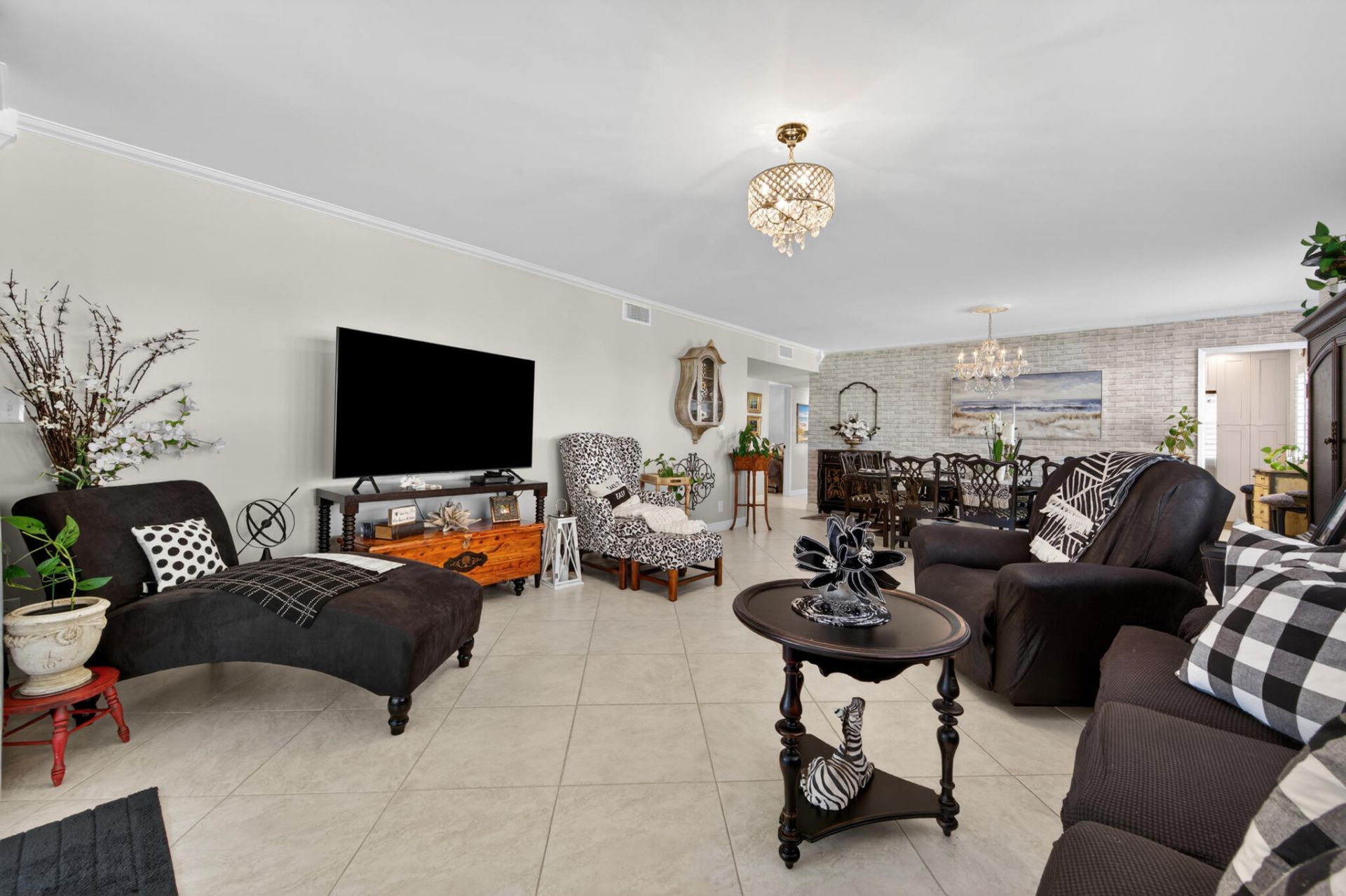 8770 Holly Court, Unit 101, Tamarac, FL 33321 Photo