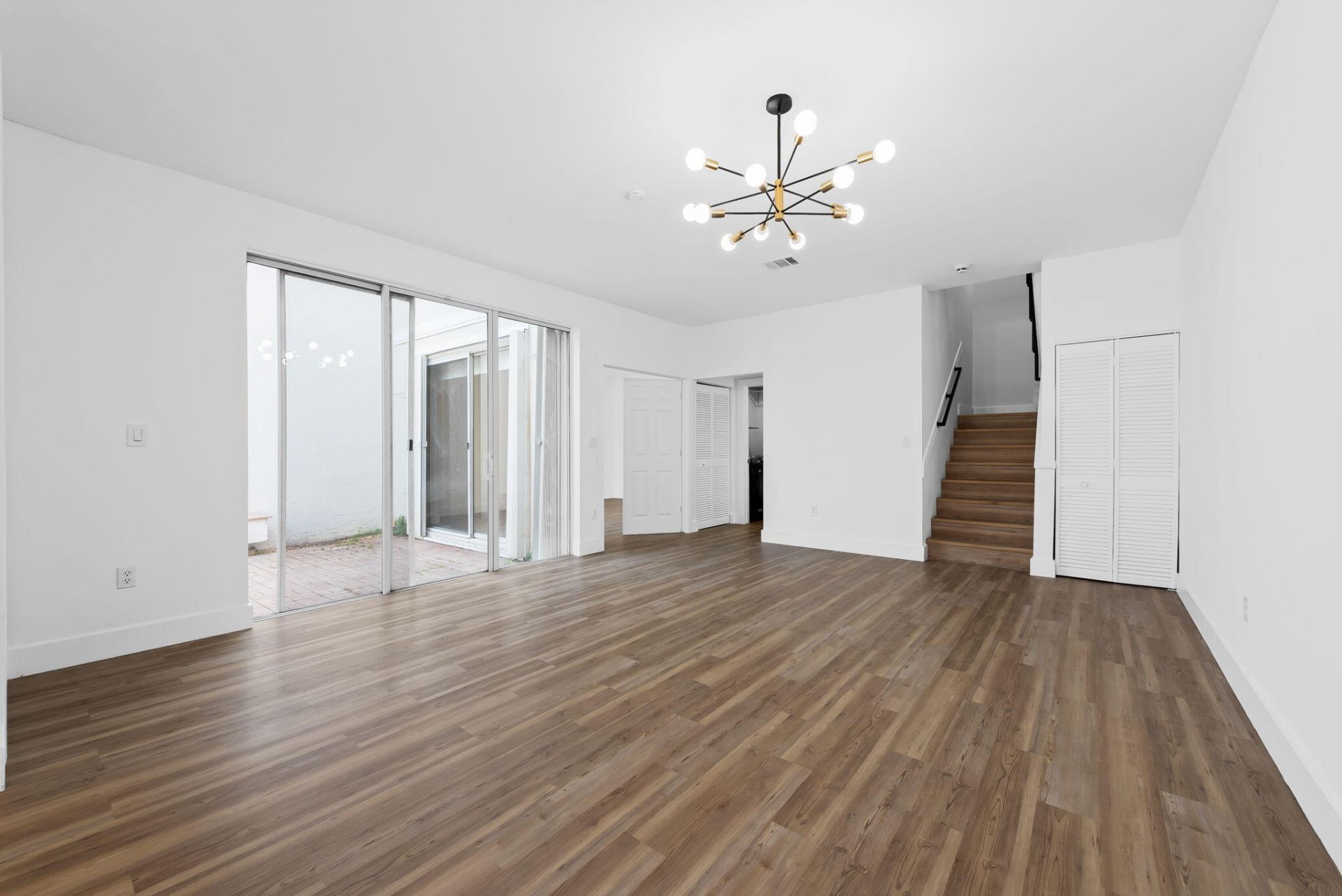 1551 Seagrape Way, Hollywood, FL 33019 Photo