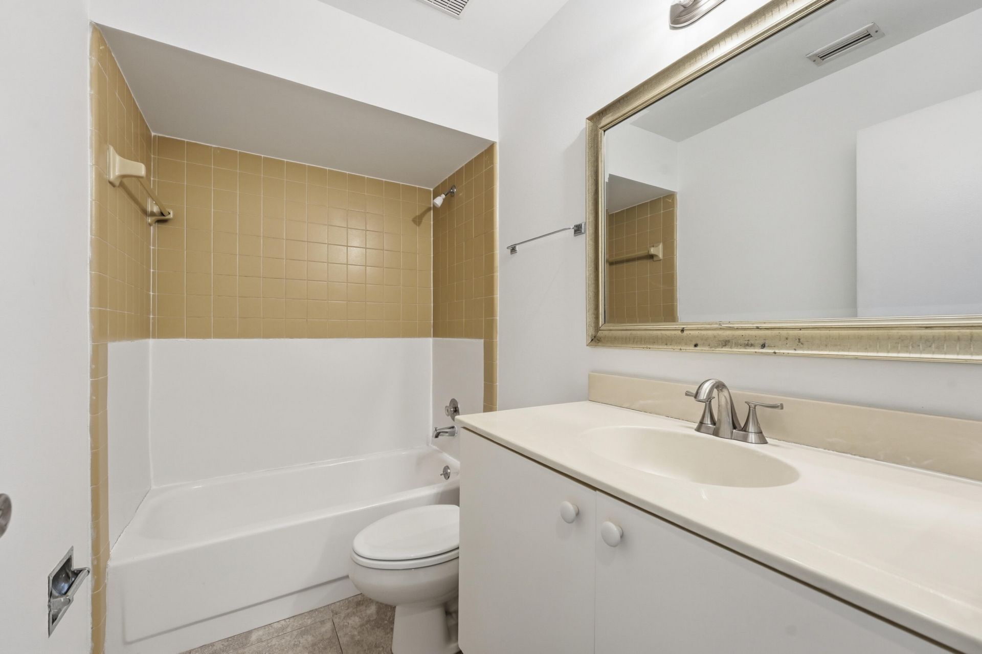 445 NE Armory Circle, Port Saint Lucie, FL 34983 Photo