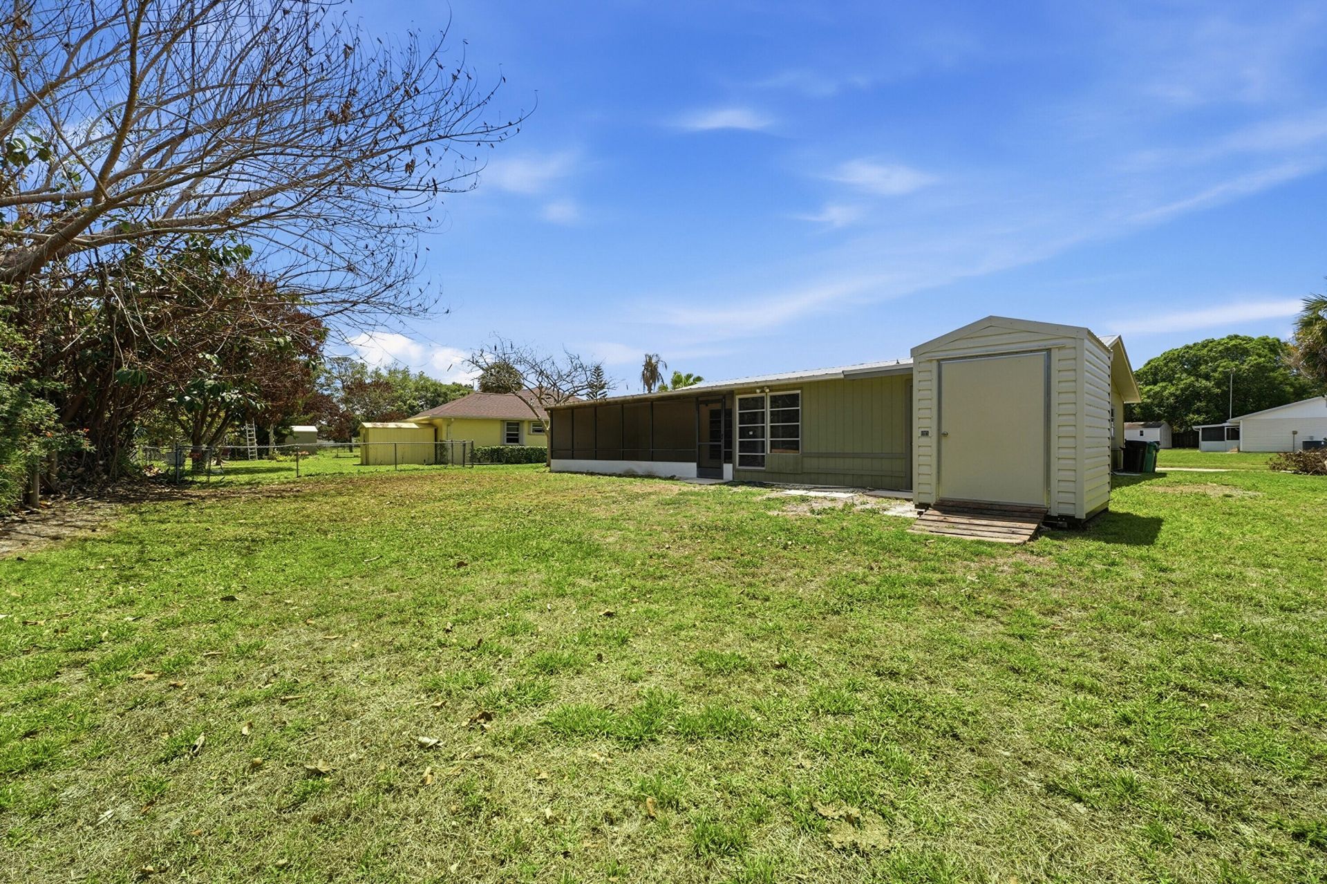 445 NE Armory Circle, Port Saint Lucie, FL 34983 Photo