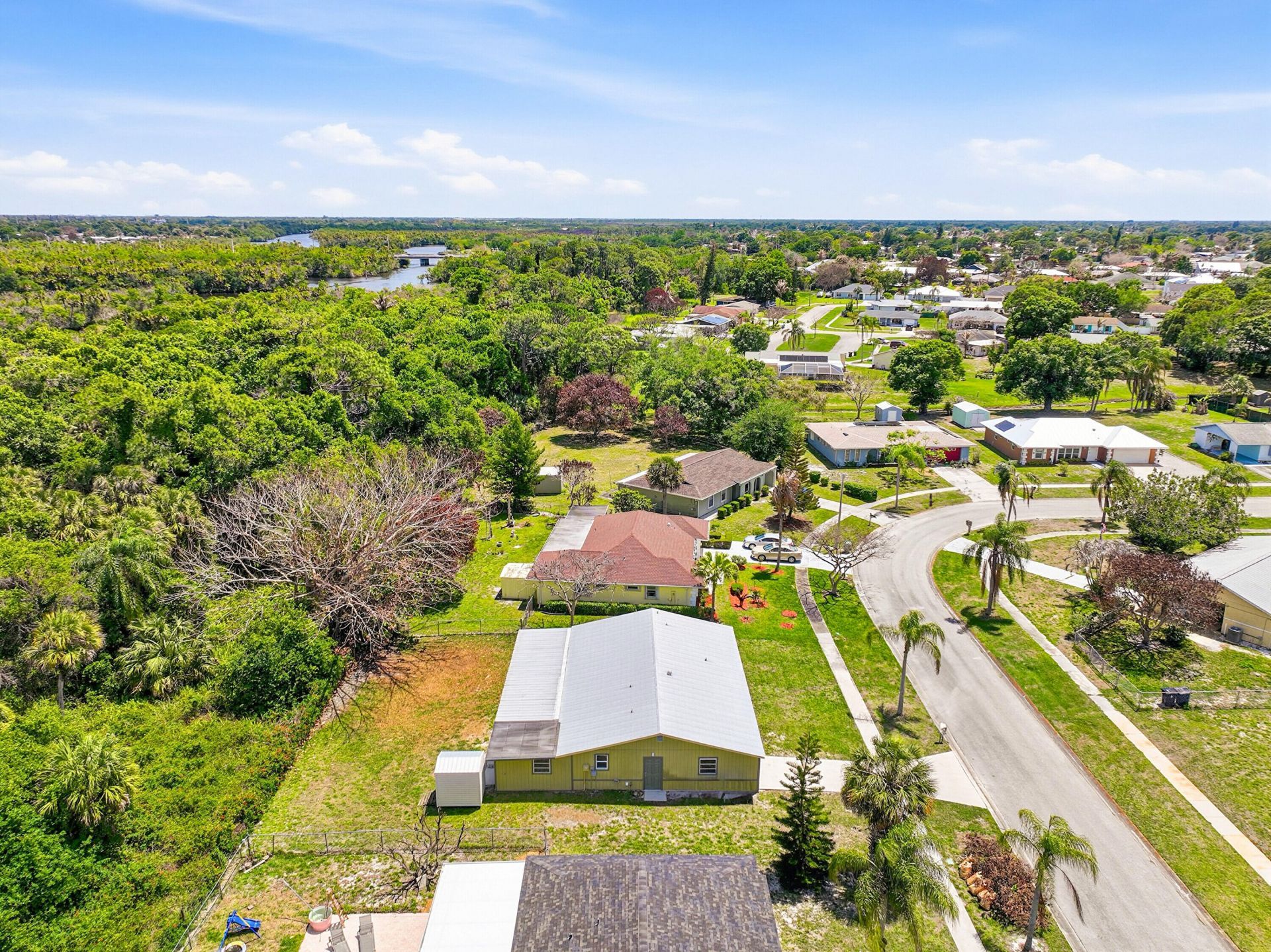 445 NE Armory Circle, Port Saint Lucie, FL 34983 Photo