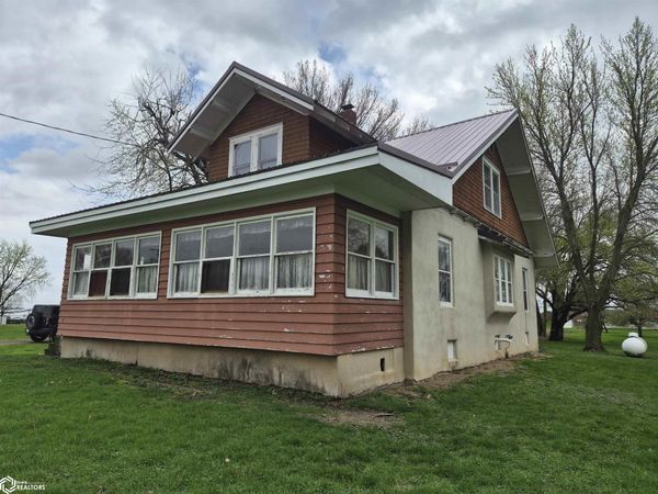 112 E Strait Street, Gilman, IA 50106