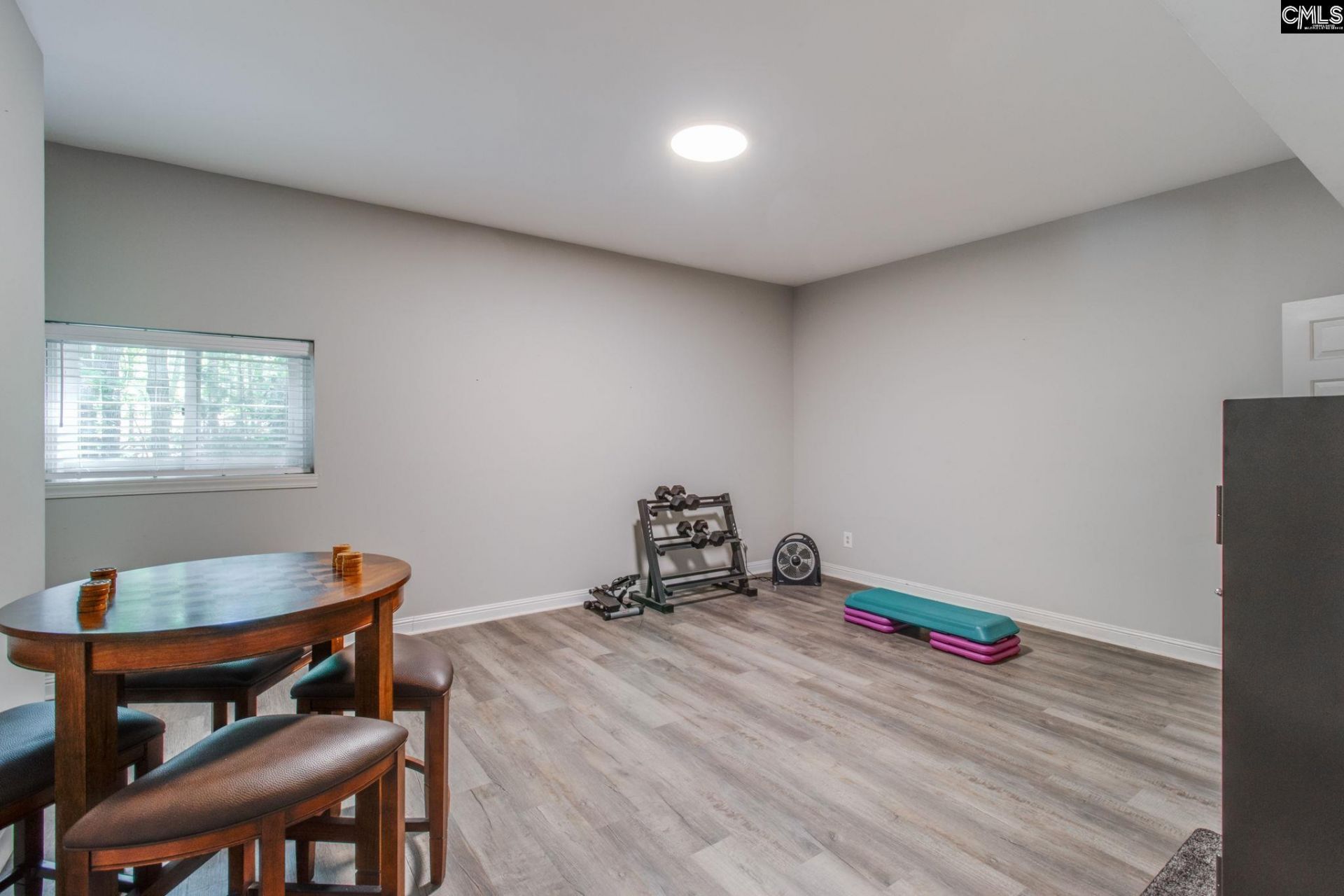 1016 Old Birch Photo 35