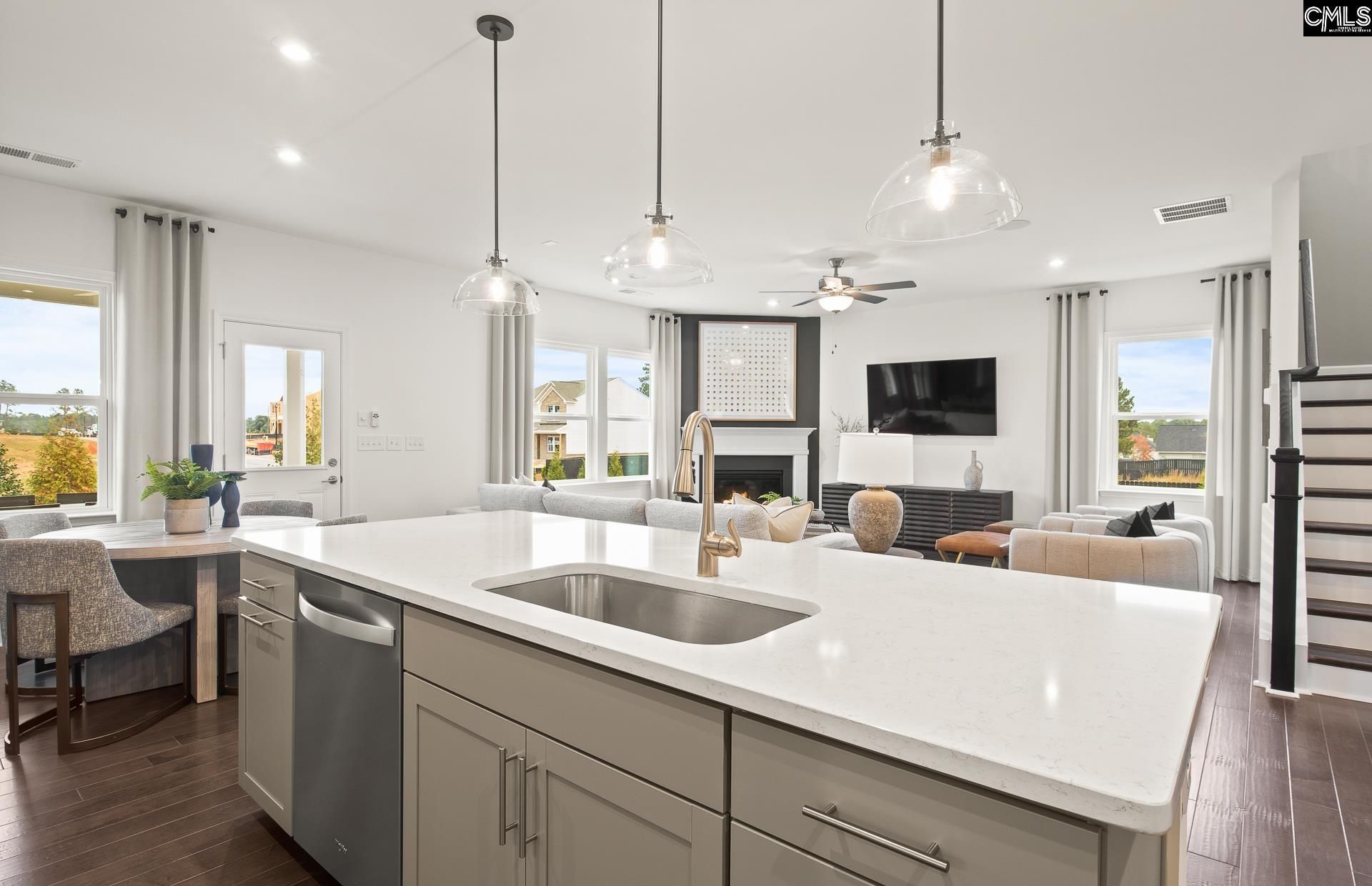 567 Oakleaf Chase Circle Photo 18