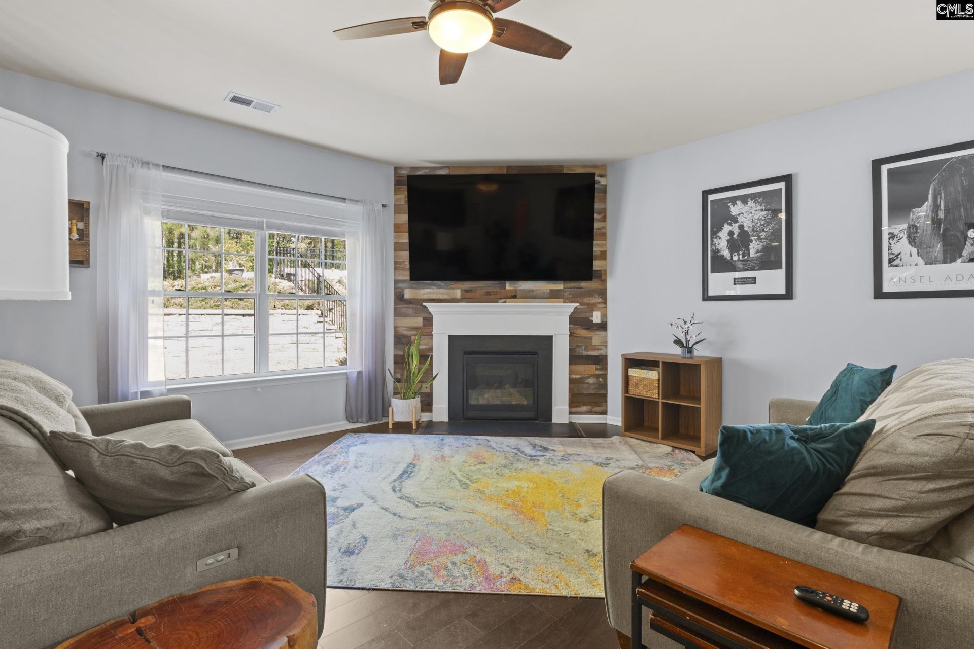 1025 Primrose Drive  Photo 17