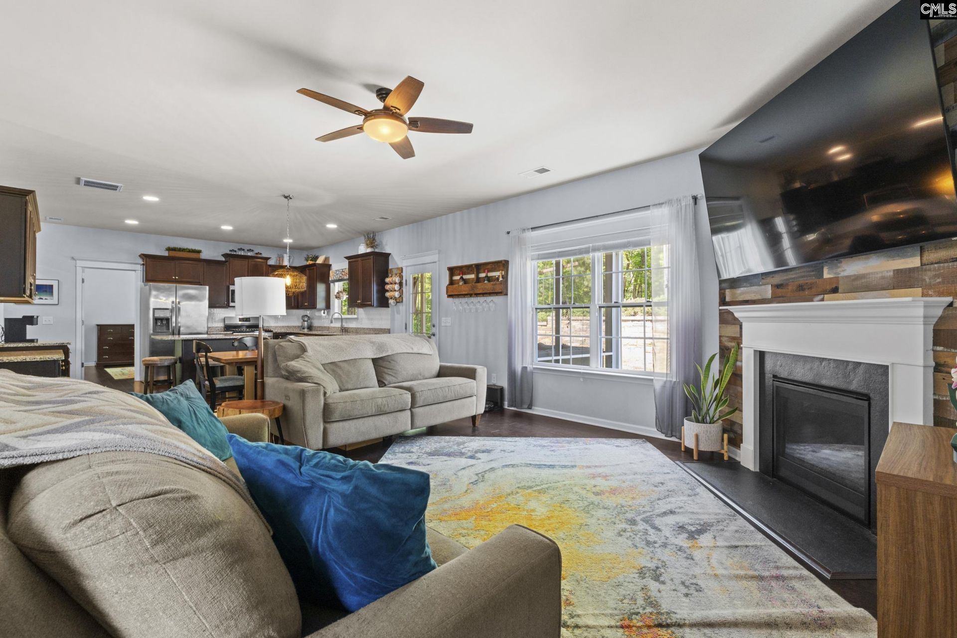 1025 Primrose Drive  Photo 19