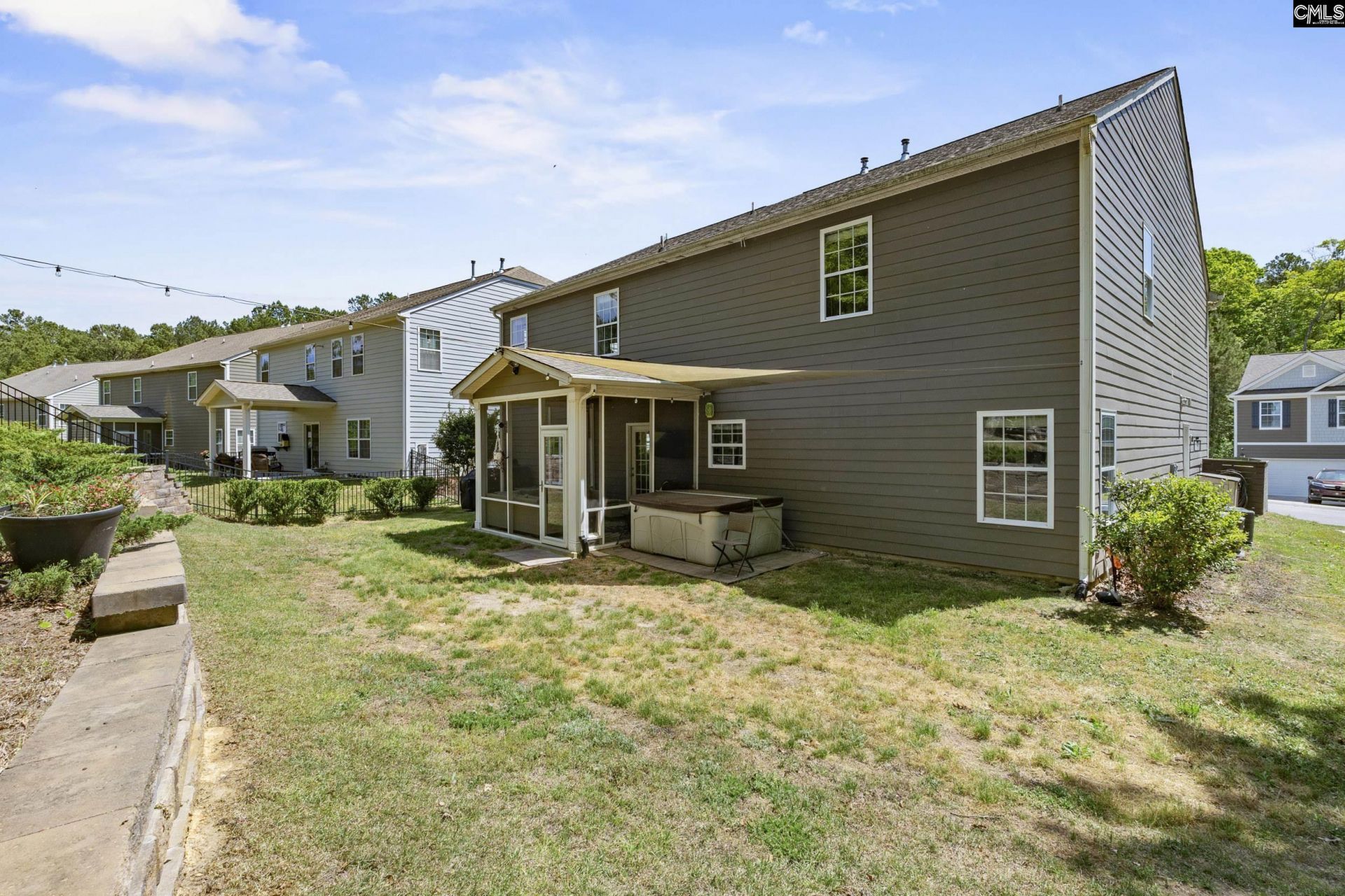 1025 Primrose Drive  Photo 5