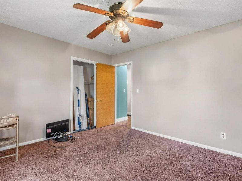 626 W Crescent Drive, Carlisle, OH 45005 Photo 16