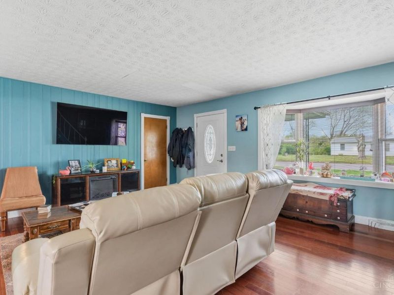 626 W Crescent Drive, Carlisle, OH 45005 Photo 6