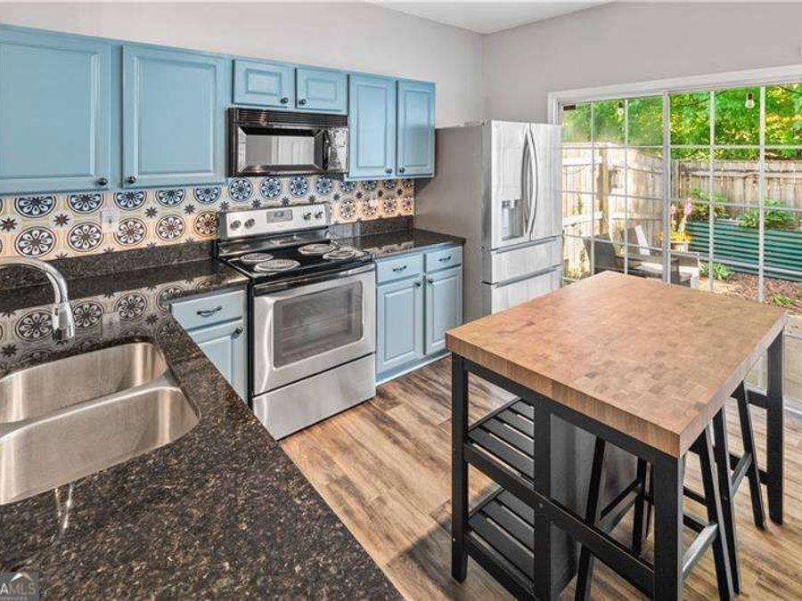 Property Image 9