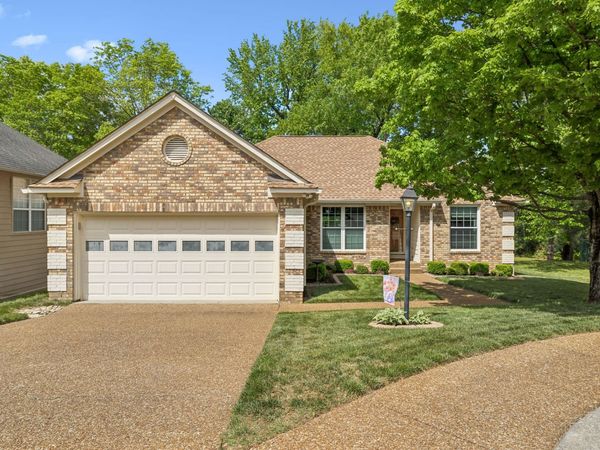 3508 Greenwood Dr, Hermitage, TN 37076