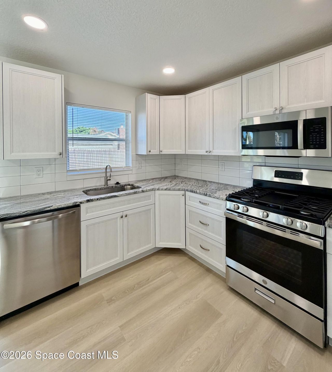 557 Chantilly Drive, Melbourne, FL 32935 Photo