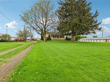 44901 State Route 18, Wellington, OH 44090