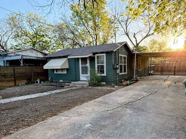 419 Collinsworth Avenue, San Antonio, TX 78225
