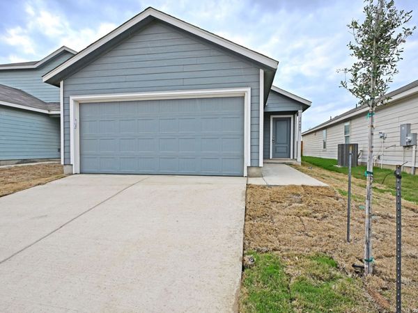 14609 MUDSTONE PL, Elmendorf, TX 78112