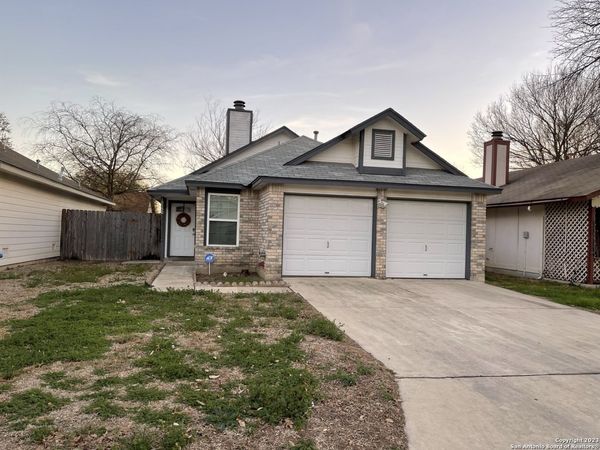 10150 Woodtrail, San Antonio, TX 78250