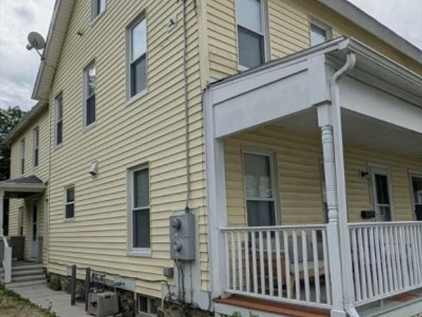 41 Arnold St, Unit 41, Williamstown, MA 01267