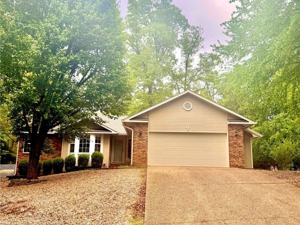 11 Blakeney Lane , Bella Vista, AR 72714
