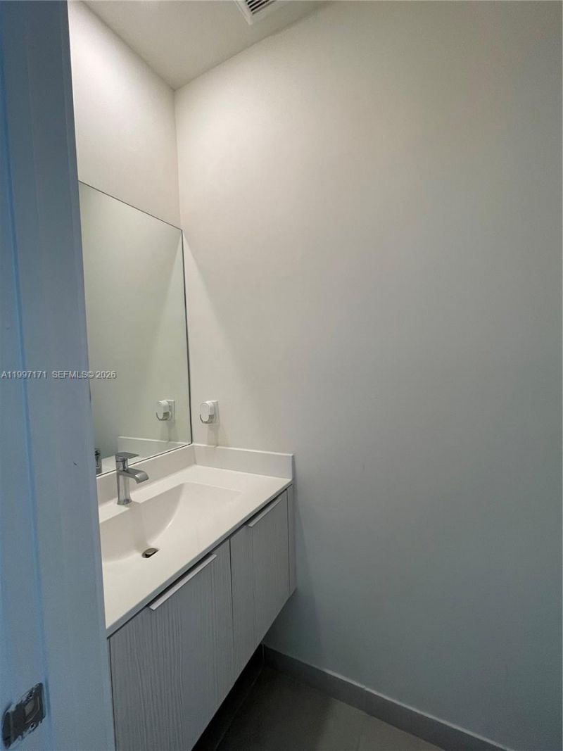 10437 NW 82nd St, Unit 1, Doral, FL 33178 Photo