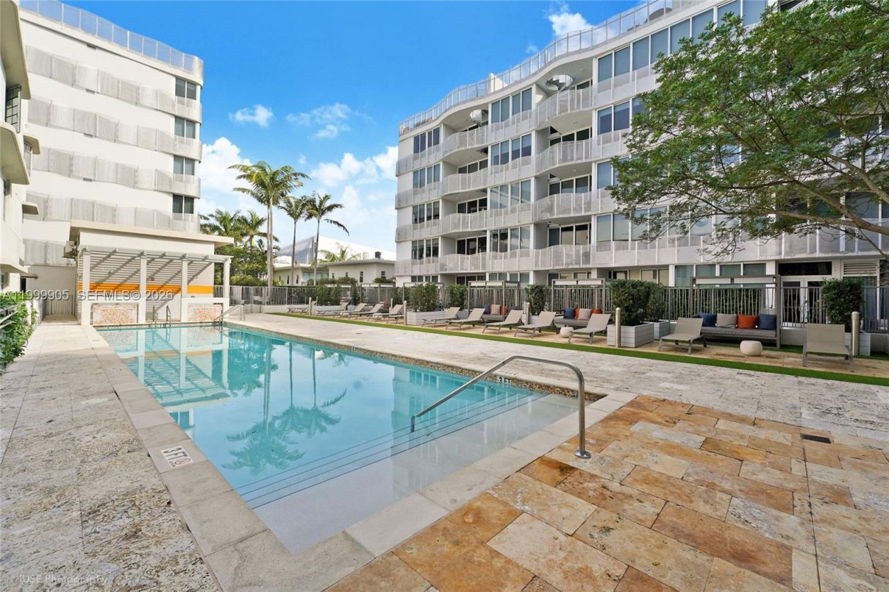 2100 Park Ave, Unit 210, Miami Beach, FL 33139 Photo