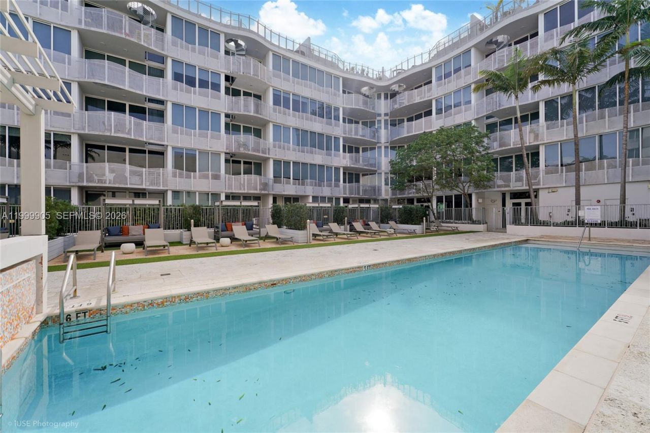 2100 Park Ave, Unit 210, Miami Beach, FL 33139 Photo