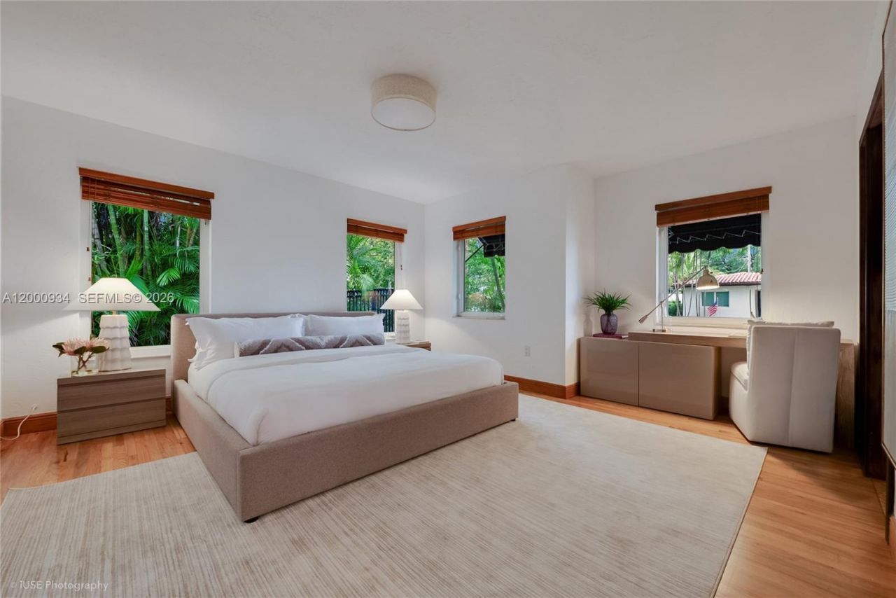 1215 Cordova St, Coral Gables, FL 33134 Photo