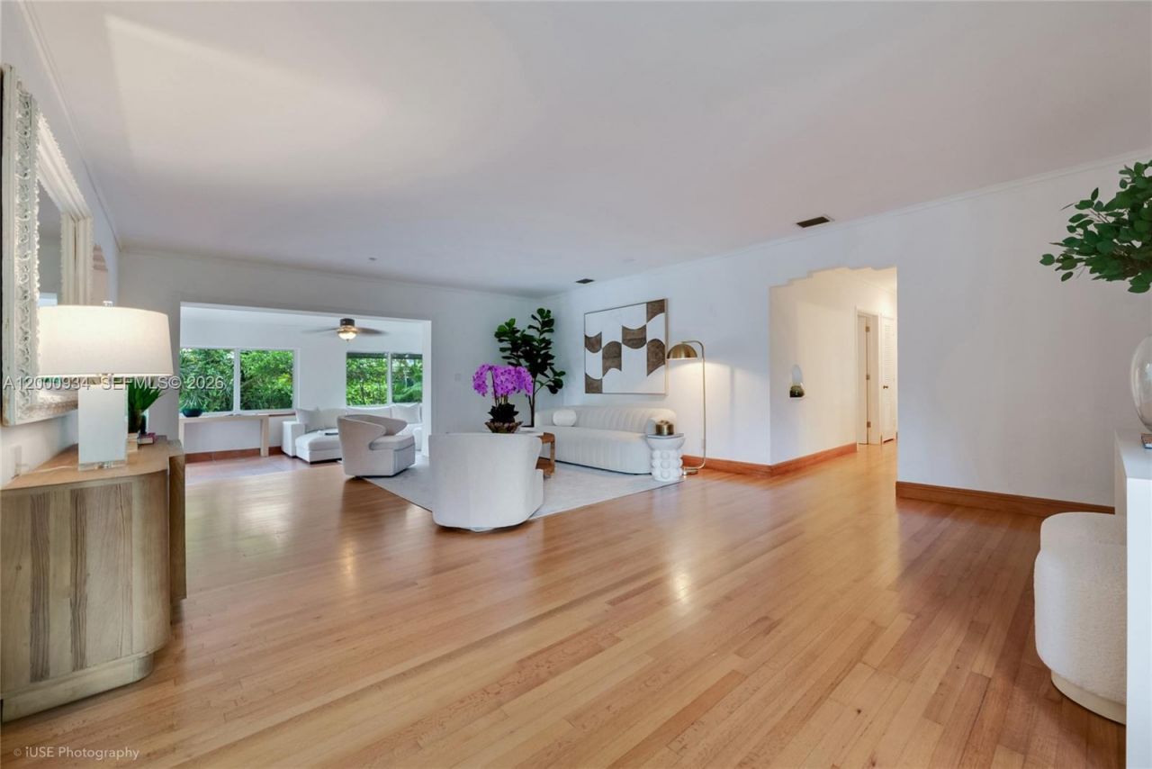 1215 Cordova St, Coral Gables, FL 33134 Photo