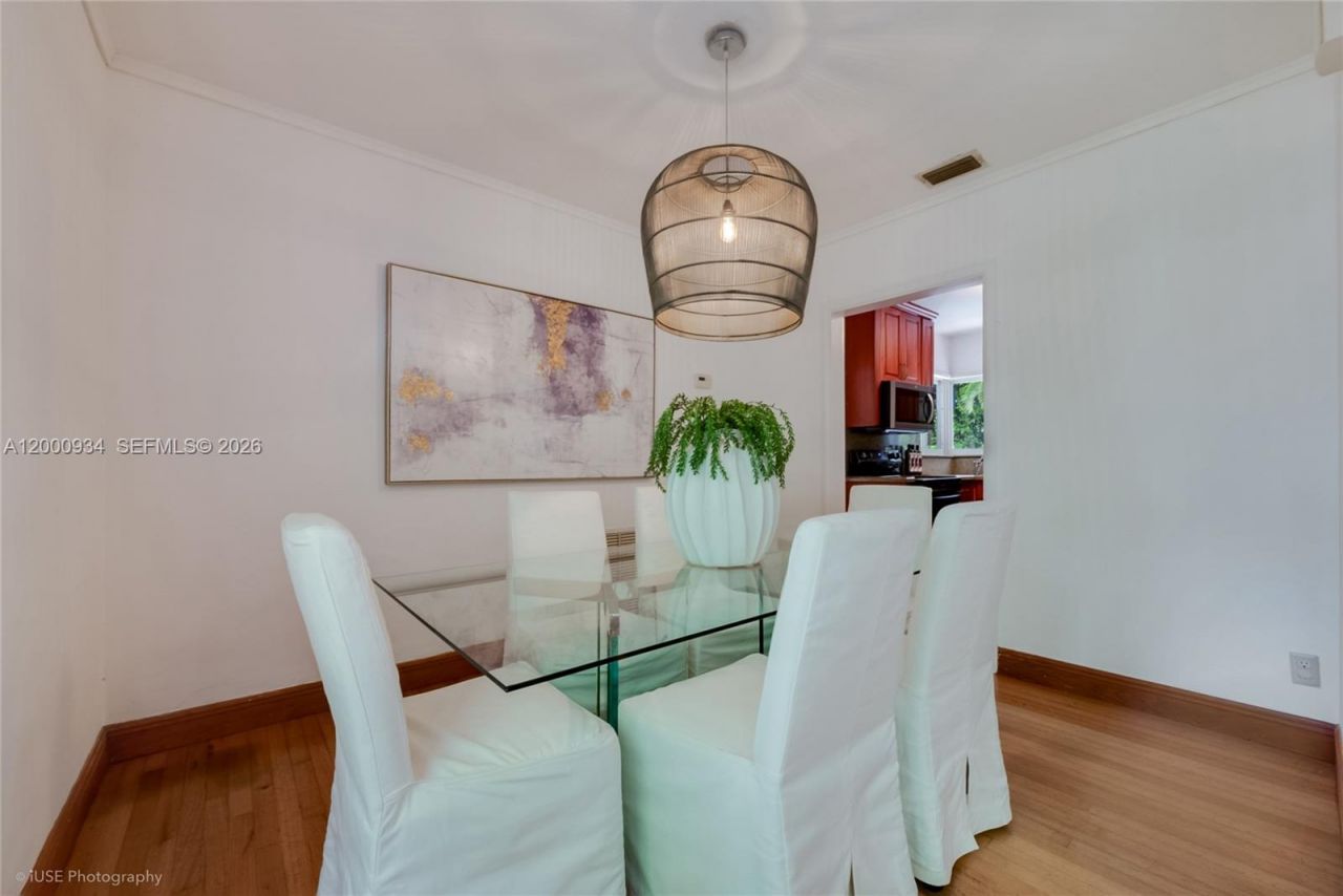 1215 Cordova St, Coral Gables, FL 33134 Photo