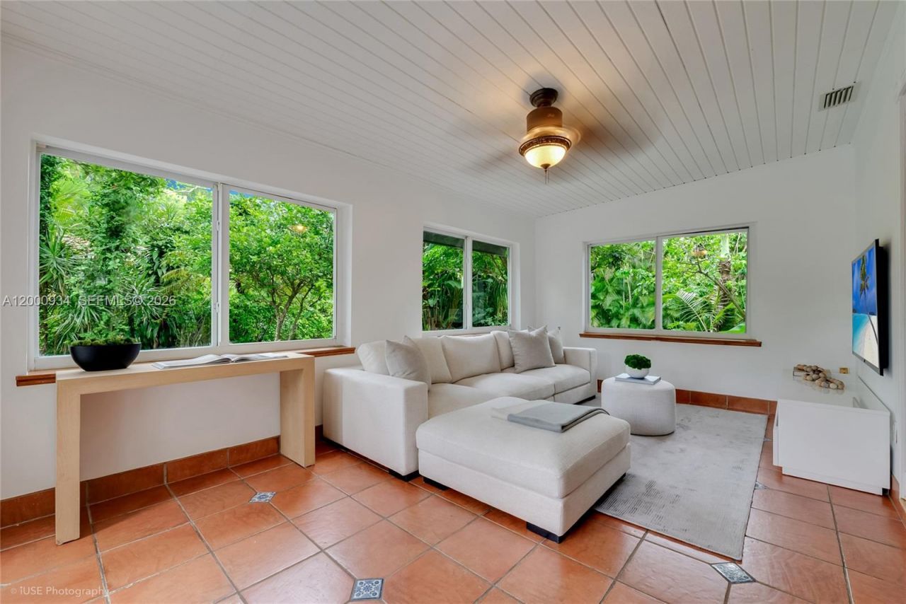 1215 Cordova St, Coral Gables, FL 33134 Photo