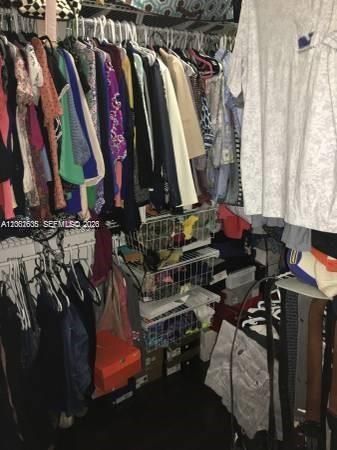 8067 NW 199th Ter, Hialeah, FL 33015 Photo