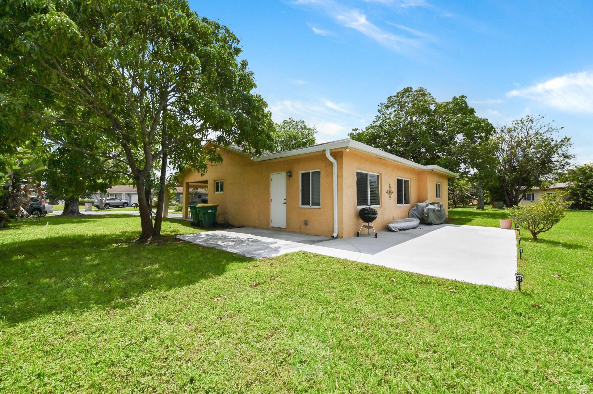 7207 NW 92nd Avenue, Tamarac, FL 33321 Photo