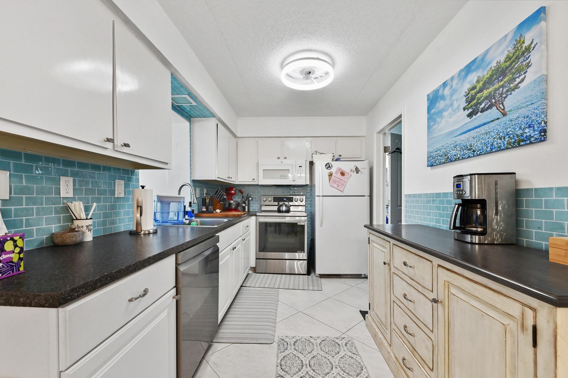 7207 NW 92nd Avenue, Tamarac, FL 33321 Photo