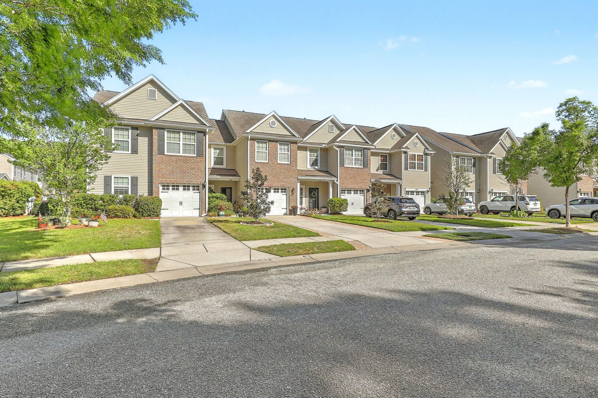 1144 Euclid Drive Photo 4