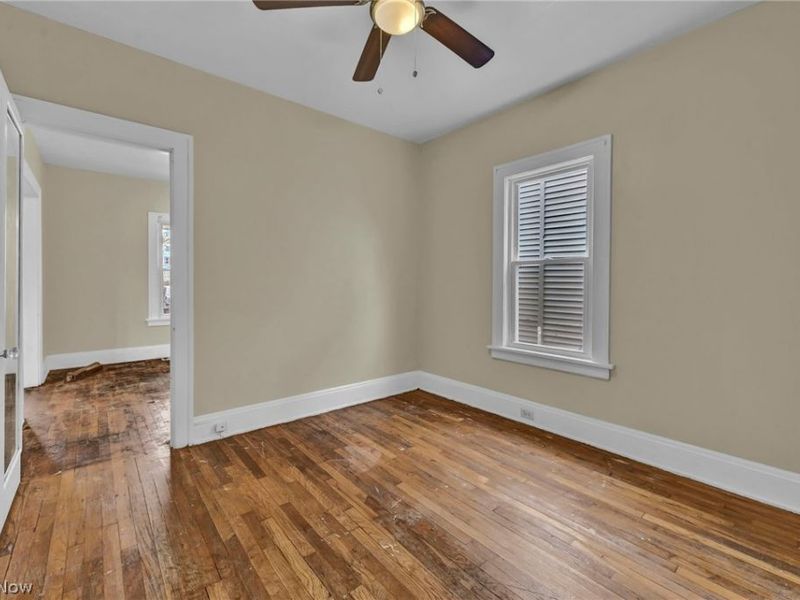 9612 Lamontier Avenue, Cleveland, OH 44104 Photo 17