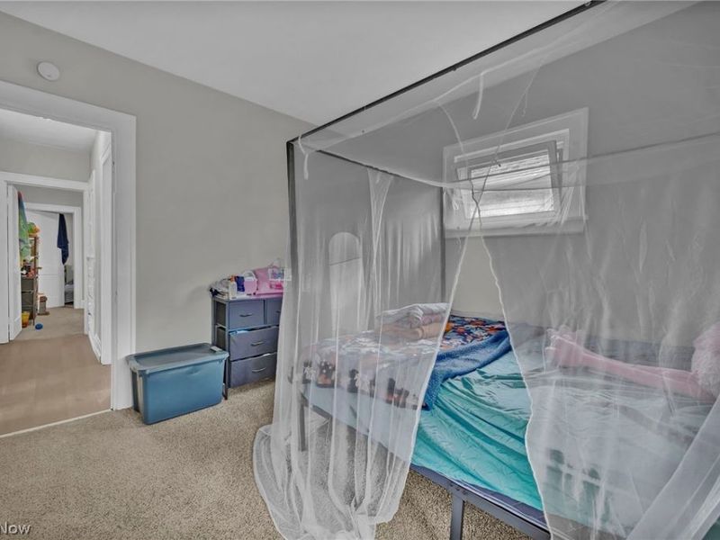 9612 Lamontier Avenue, Cleveland, OH 44104 Photo 22