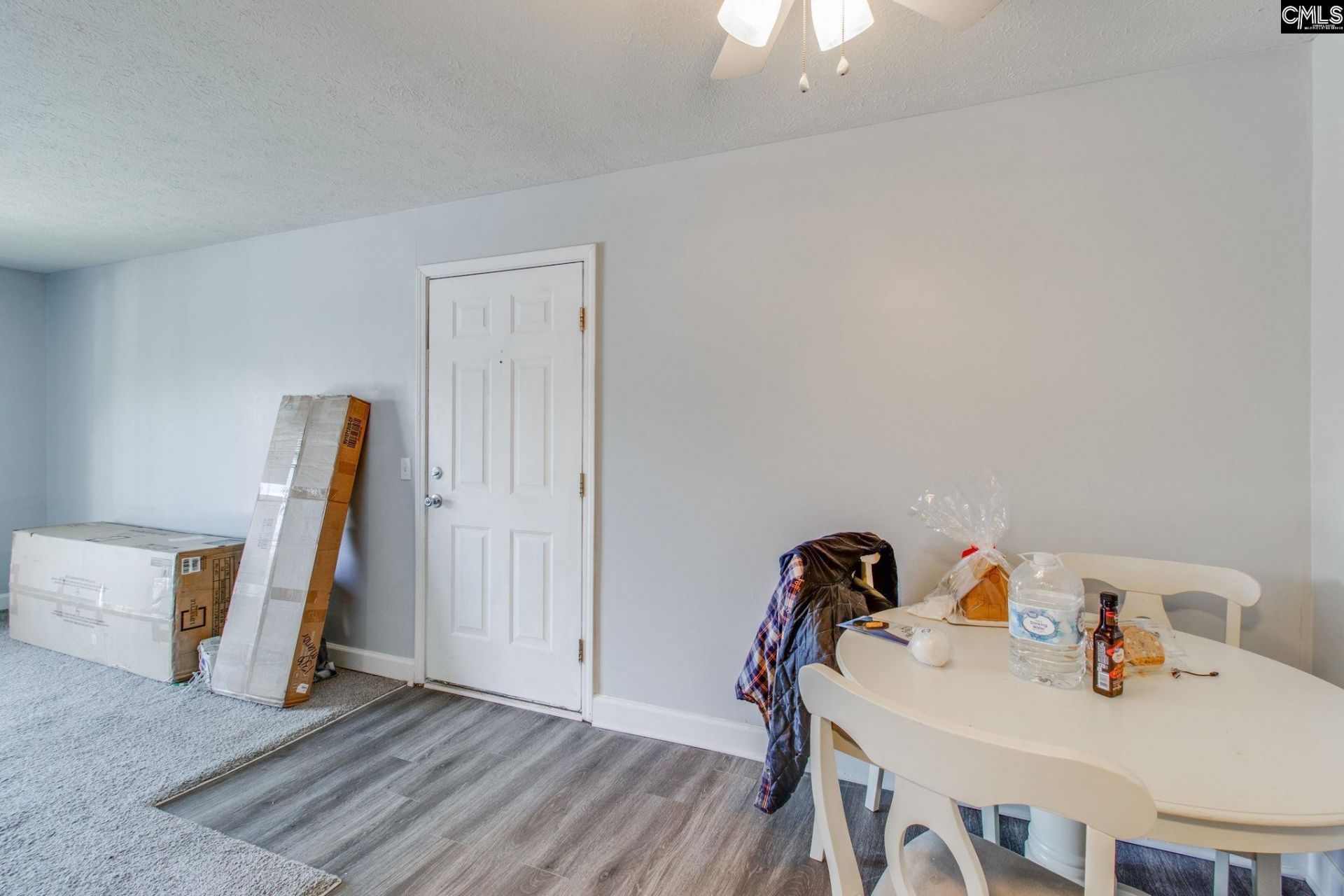 1306 Old Manor Road  Photo 6