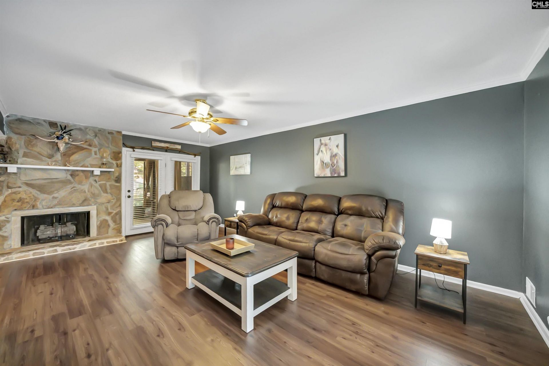 215 Shoreline Dr  Photo 7