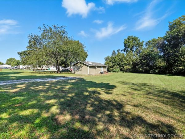 63176 E 282 Road , Grove, OK 74344