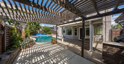 1071 Winters Dr, Manteca, CA 95337 Photo