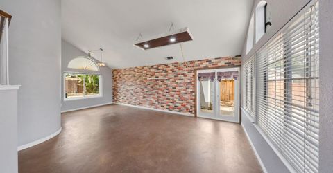 1071 Winters Dr, Manteca, CA 95337 Photo