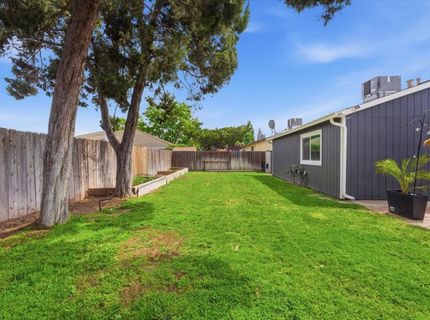 1327 Elena Dr, Ripon, CA 95366 Photo